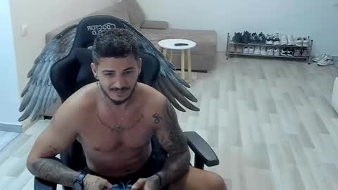 jonnyporn1 online show from 09-24-25, 11:08
