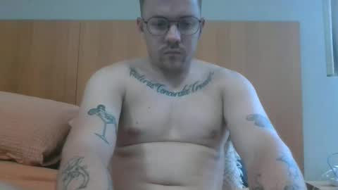 Snapshot of jonoy1995 chatting on 01-02-25, 07:44 jonoy1995 online show from 01-02-25, 07:44