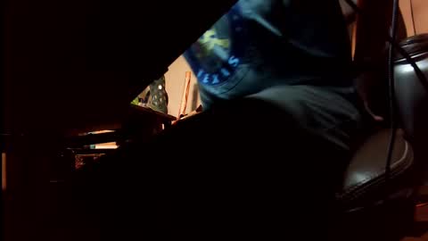 Snapshot of jontn_swift chatting on 11-03-25, 05:20 Jonathon Swift online show from 11-03-25, 05:20