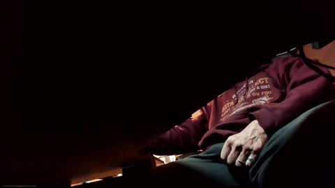 Snapshot of jontn_swift chatting on 12-16-25, 06:18 Jonathon Swift online show from 12-16-25, 06:18