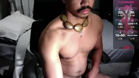 Snapshot of jonutty chatting on 09-11-25, 03:06 jonutty online show from 09-11-25, 03:06