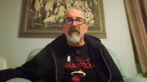 Snapshot of jony_five chatting on 02-03-26, 01:26 Jon online show from 02-03-26, 01:26