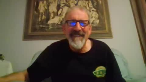 Snapshot of jony_five chatting on 02-11-26, 04:39 Jon online show from 02-11-26, 04:39