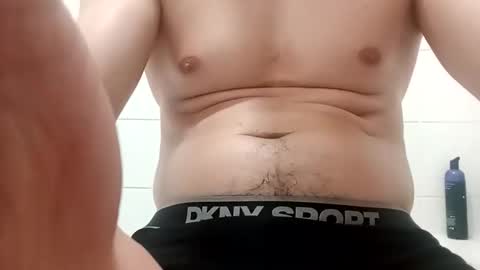 Snapshot of jordan25willllllyyyy chatting on 01-26-25, 01:31 big sexy di online show from 01-26-25, 01:31