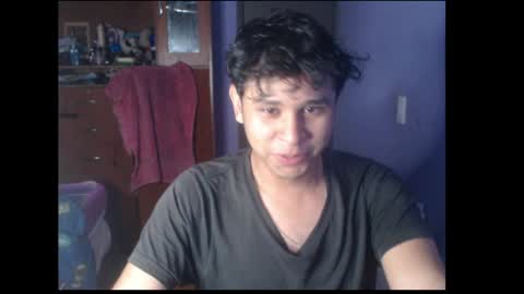 Snapshot of jordandavidjauregui chatting on 04-15-26, 07:59 Lamn online show from 04-15-26, 07:59