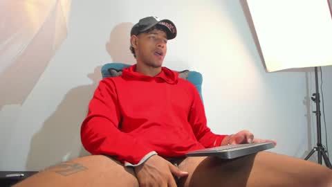 JordanParis online show from 12-22-24, 06:49