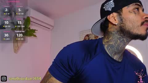 Jordan Smith online show from 10-26-25, 02:56