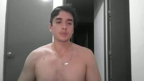Snapshot of jorge124345 chatting on 06-20-26, 04:59 Babyface online show from 06-20-26, 04:59