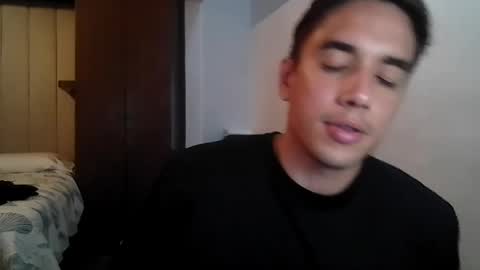 Snapshot of jorge124345 chatting on 07-25-26, 03:15 Babyface online show from 07-25-26, 03:15