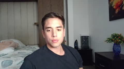 Snapshot of jorge124345 chatting on 07-25-26, 06:38 Babyface online show from 07-25-26, 06:38