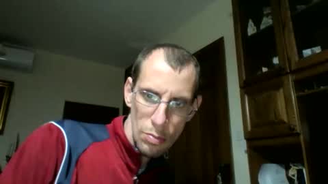 Snapshot of jos39a chatting on 01-16-26, 08:02 jos39a online show from 01-16-26, 08:02