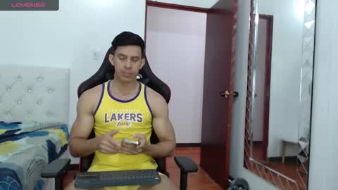jose_rumbero91 online show from 02-20-25, 12:15
