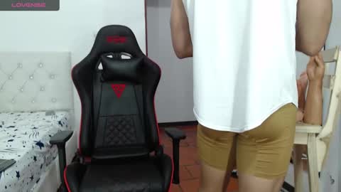 jose_rumbero91 online show from 03-05-25, 11:28