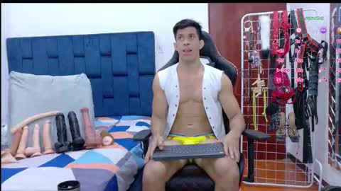 jose_rumbero91 online show from 02-24-26, 03:15