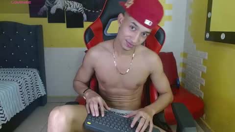 jose_sexycumm online show from 10-22-25, 07:46