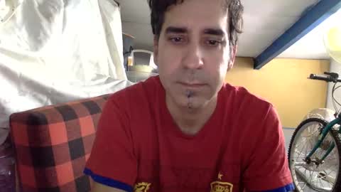 Snapshot of joseacv6 chatting on 05-17-26, 04:54 j.a online show from 05-17-26, 04:54