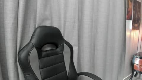 Katalina online show from 12-24-24, 02:01