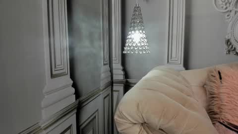 Katalina online show from 02-14-25, 06:19