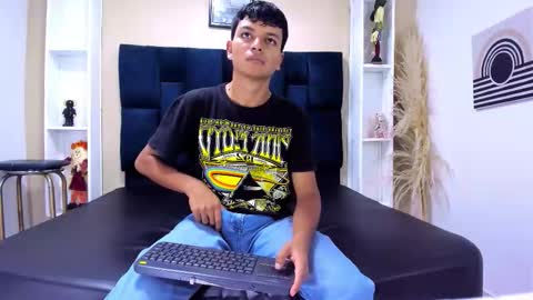 Joseph Gonzalez online show from 12-20-25, 06:48