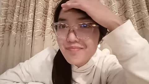 Snapshot of josephinepantle chatting on 04-15-26, 07:21 Kama online show from 04-15-26, 07:21