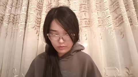 Snapshot of josephinepantle chatting on 04-15-26, 07:58 Kama online show from 04-15-26, 07:58
