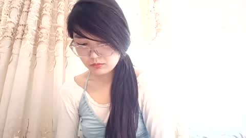 Snapshot of josephinepantle chatting on 04-24-26, 10:18 Kama online show from 04-24-26, 10:18