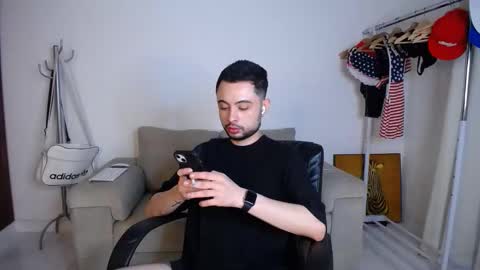 josezaens_ online show from 10-24-25, 08:44