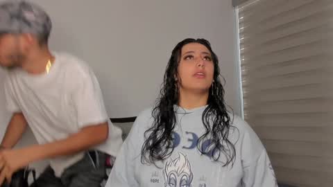 Snapshot of josh_and_dilany chatting on 01-03-25, 01:47 Dilany Josh online show from 01-03-25, 01:47