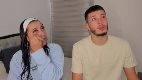 Snapshot of josh_and_dilany chatting on 01-06-25, 01:41 Dilany Josh online show from 01-06-25, 01:41