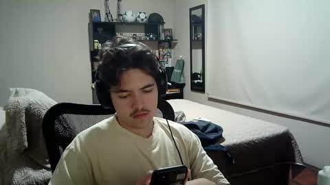 Snapshot of josh_fucks420 chatting on 12-03-24, 02:25 Josh online show from 12-03-24, 02:25