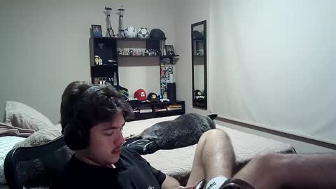 Snapshot of josh_fucks420 chatting on 12-05-24, 06:43 Josh online show from 12-05-24, 06:43