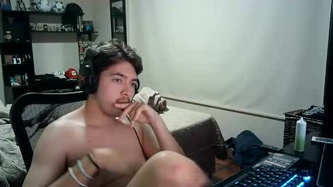 Snapshot of josh_fucks420 chatting on 12-09-24, 06:34 Josh online show from 12-09-24, 06:34