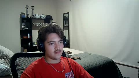 Snapshot of josh_fucks420 chatting on 03-05-25, 04:34 Josh online show from 03-05-25, 04:34