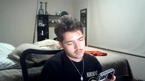 Snapshot of josh_fucks420 chatting on 09-11-25, 12:33 Josh online show from 09-11-25, 12:33