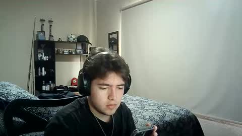 Snapshot of josh_fucks420 chatting on 10-13-25, 07:03 Josh online show from 10-13-25, 07:03