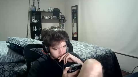 Snapshot of josh_fucks420 chatting on 10-23-25, 12:43 Josh online show from 10-23-25, 12:43