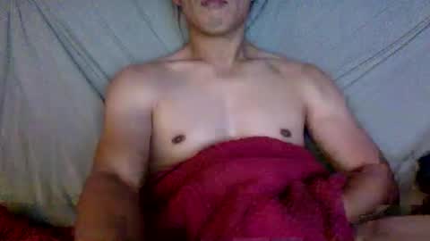 Snapshot of joshasian0713 chatting on 06-11-26, 01:53 joshasian0713 online show from 06-11-26, 01:53