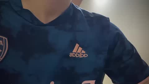 Nicolas online show from 11-16-25, 11:10