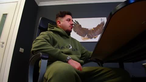 JoshKnight online show from 02-26-25, 05:31