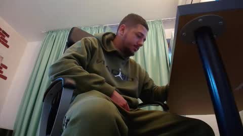 JoshKnight online show from 09-17-25, 04:58