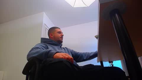 JoshKnight online show from 09-30-25, 05:23