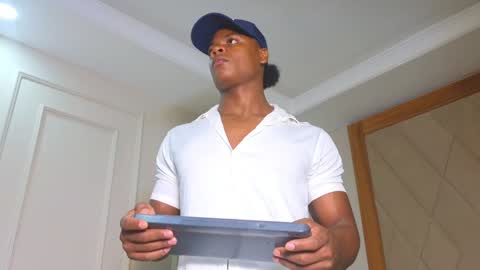 Snapshot of joshloganx chatting on 12-23-24, 03:01 joshloganx online show from 12-23-24, 03:01