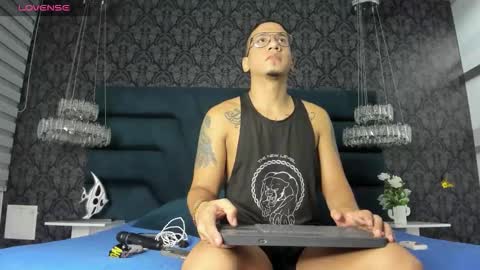 joshmiller___ online show from 10-06-25, 03:37