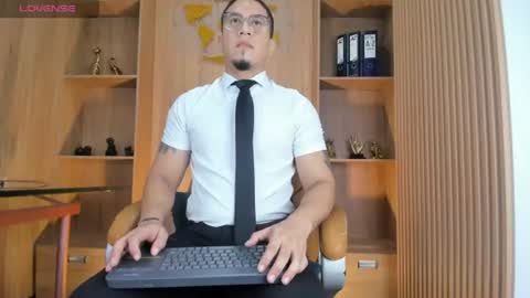 Snapshot of joshmiller___ chatting on 06-13-26, 11:41 joshmiller___ online show from 06-13-26, 11:41