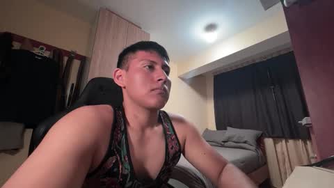 joshuatls08 online show from 12-04-25, 04:11