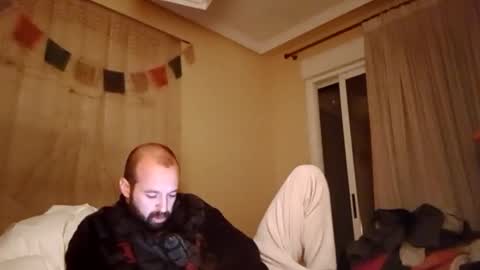 Snapshot of joshuelink chatting on 12-21-25, 09:11 Joshuelink online show from 12-21-25, 09:11