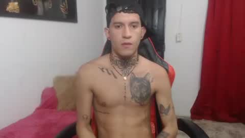 josue_linares online show from 11-10-25, 06:12