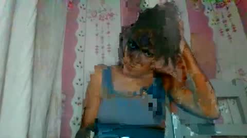 Snapshot of josy918592 chatting on 05-25-26, 06:47 josy918592 online show from 05-25-26, 06:47