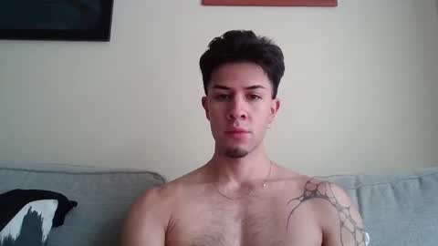 Snapshot of jotarojas1 chatting on 02-09-25, 04:18 jotarojas1 online show from 02-09-25, 04:18