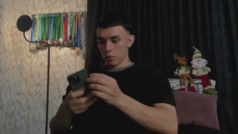 Snapshot of joulianogreco1 chatting on 12-03-24, 04:03 Im Jouliano online show from 12-03-24, 04:03